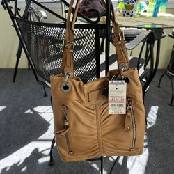 Brand New With Tags Never Used  BMAKOWSKY Leather Purse With Dust Bag. Smoke Free/Pet Free Home