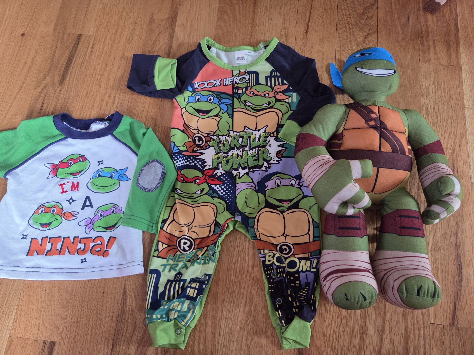 Baby Ninja Turtles 6/9 months bundle of 3