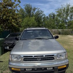 1998 Nissan Pathfinder