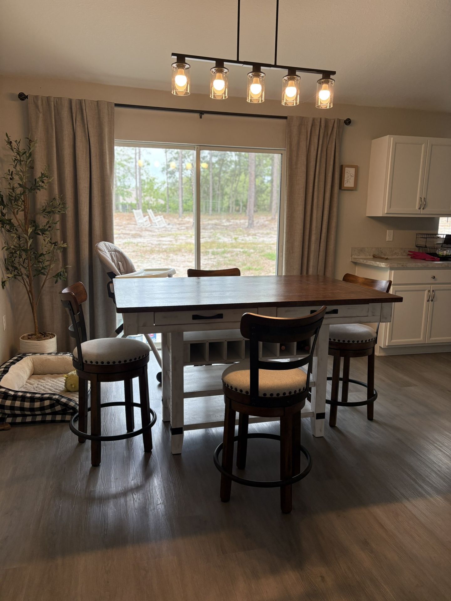 $499 Ashley Furniture Table Valebeck