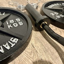 BRAND NEW Olympic Black Curl Bar With Pairs From 5s To 35s (Total: 175 lbs)