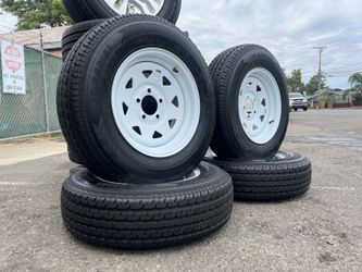 Trailer wheels and tires ST205/75/15” radial