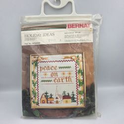 Vintage 1981 Bernat Holiday Ideas Peace On Earth W00100 Cross Stitch Kit