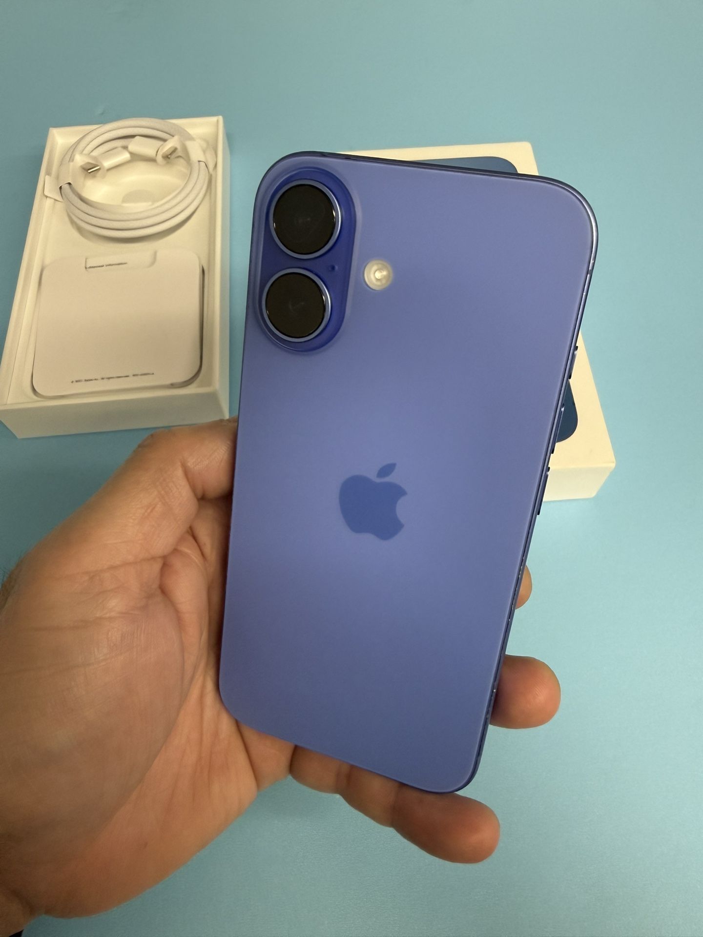 iPhone 16 Unlocked For Any Carriers 128gb ( Liberado)