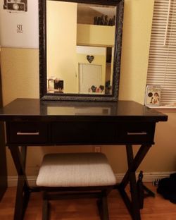 Black Vanity Or Desk