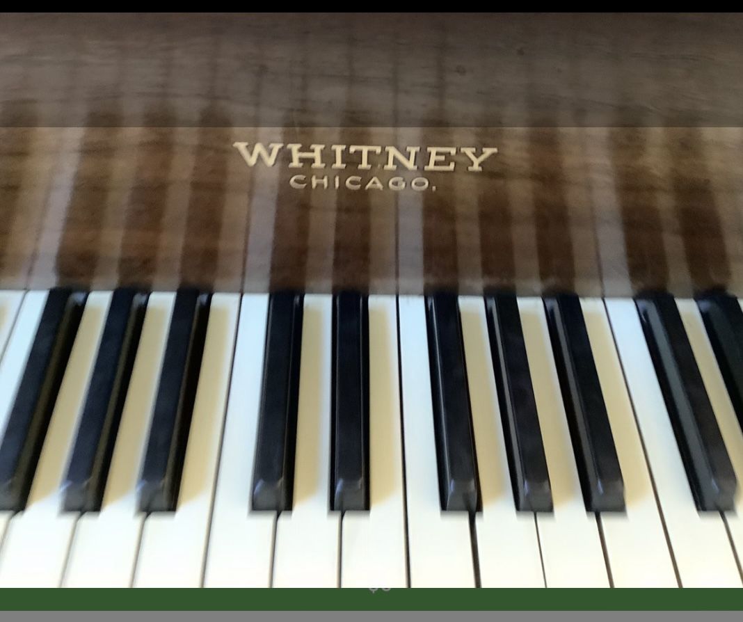 Whitney Chicago Baby Grand Piano