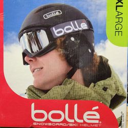 New bolle helmet, Ski/Snowboard, + New bolle goggles. 