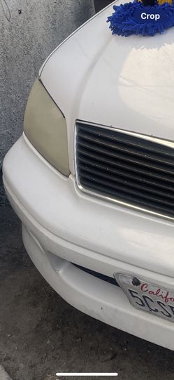 Headlight Restoration/ Headlight Cleaning