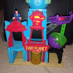 2015 Mattel Fisher-Price Imaginext DC Super Friends Superman Playset 