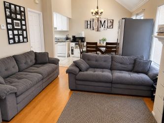 Like-new sofa in excellent condition $250 each