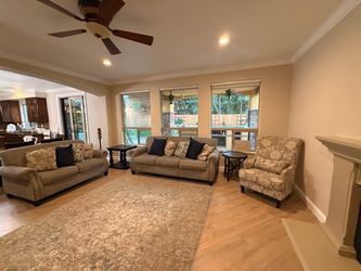3-Piece Living Room Set – Sofa, Loveseat & Accent Chair
