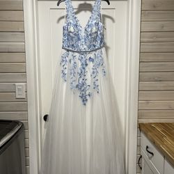 Formal / Prom Dress