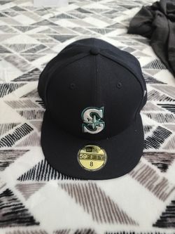 New Era Fitted Hats Size 8