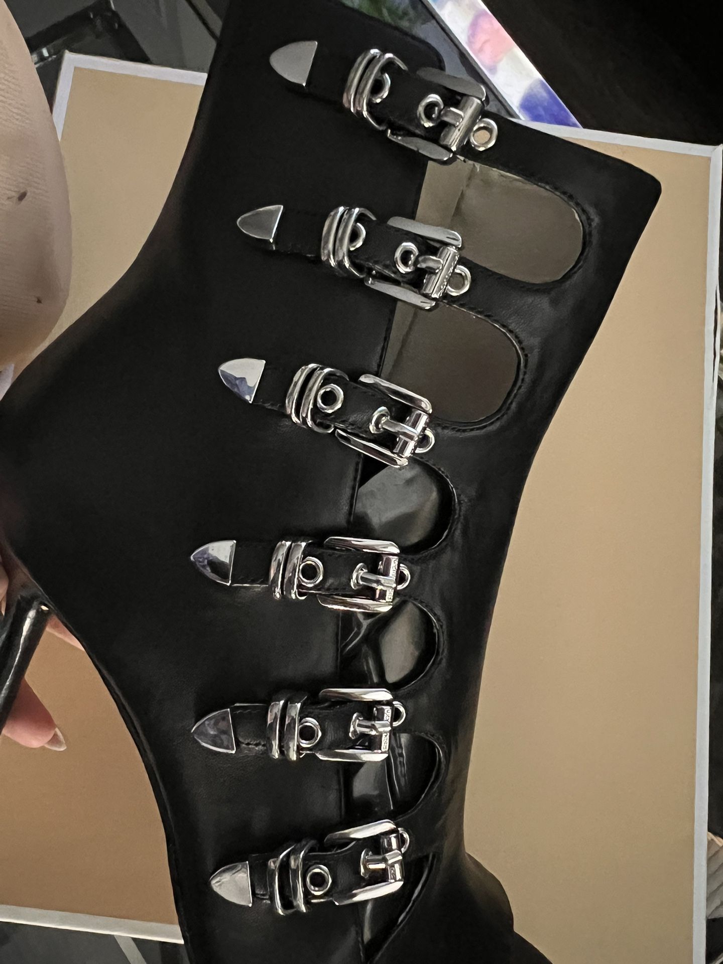 Leather Buckled Boots - Michael Kors 7.5