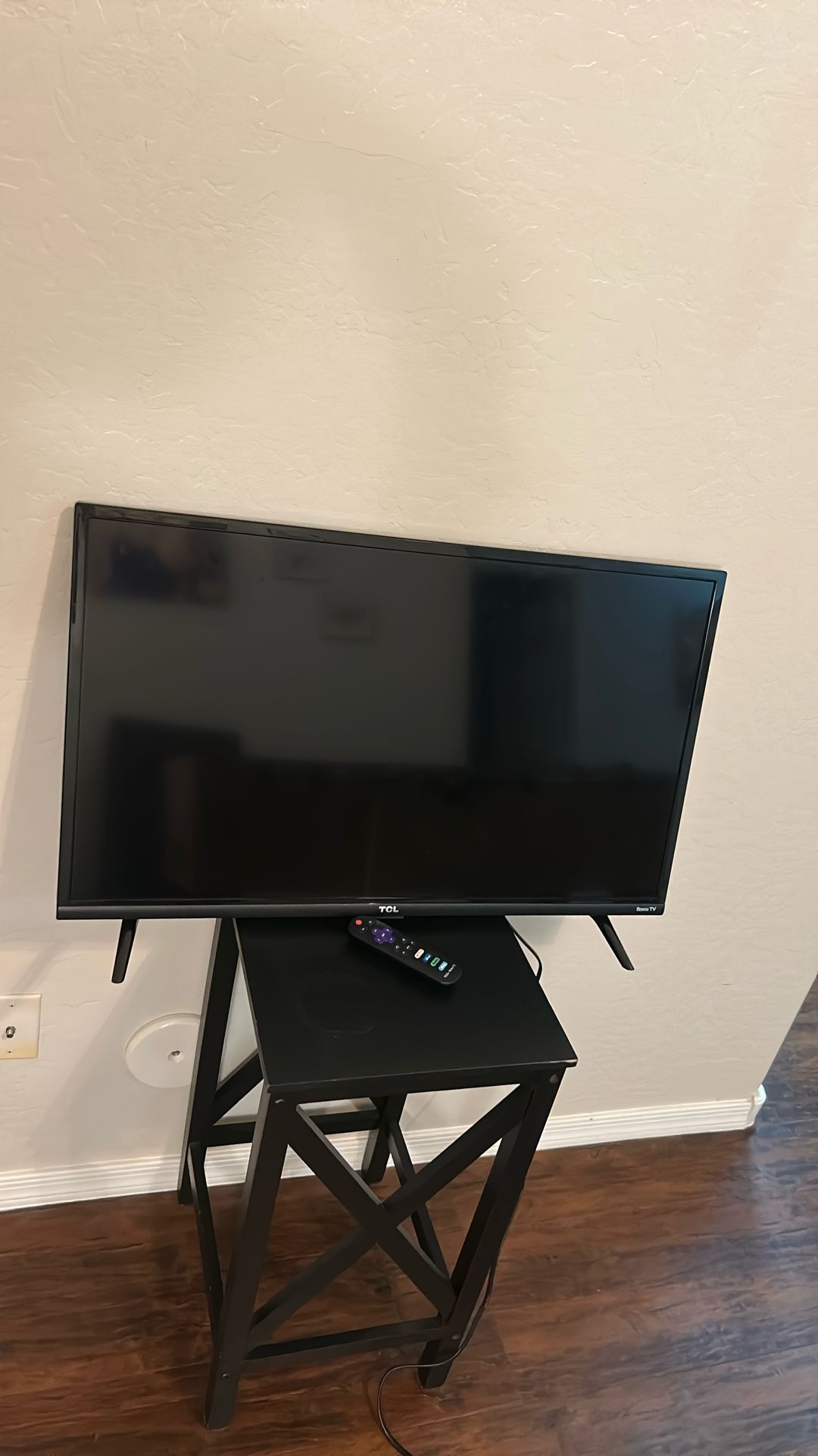 TCL 32in Roku TV