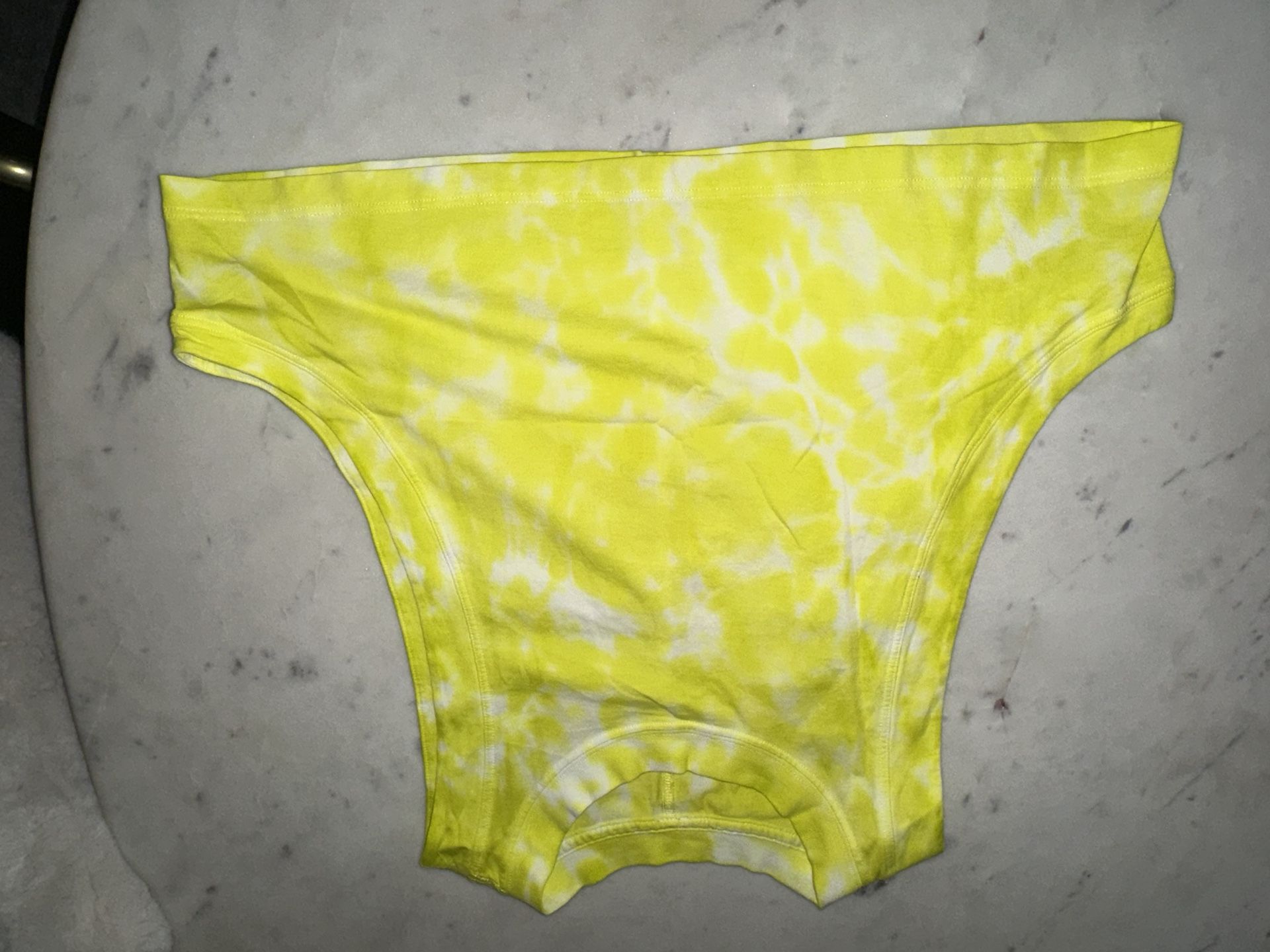 Lululemon Tank Top Women Size 6