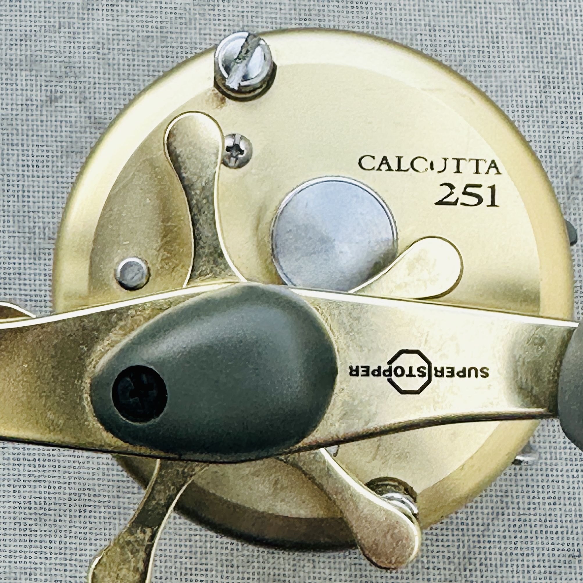 Shimano Calcutta 251 Left Hand Baitcasting Reel for Sale in Stuart