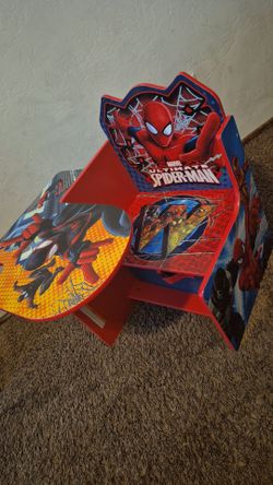 Kids table