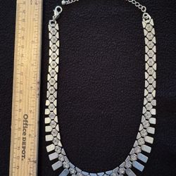 Nod To Mod Limited Edition Premier Designs High Fashion Statement Necklace