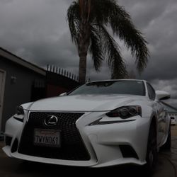 2016 Lexus IS 200t