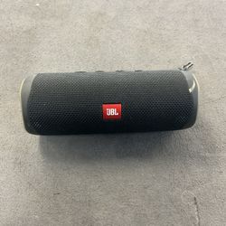 JBL Flip 5 Speaker