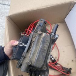 Holey Carbulator And Distributor  And Wire Set 350sbc