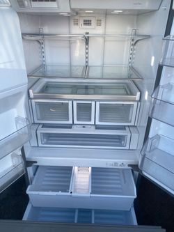 Refrigerator stainless