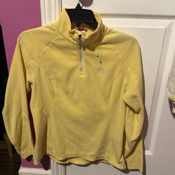 The NorthFace Girl sweater