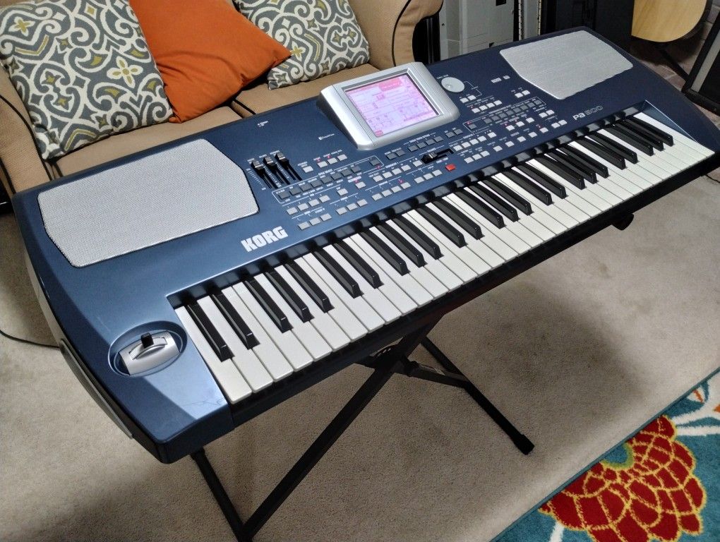 KORG Pa 500 SYNTHESIZER