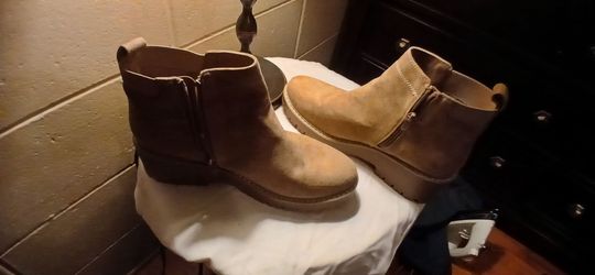 SONOMA LADY BOOTS