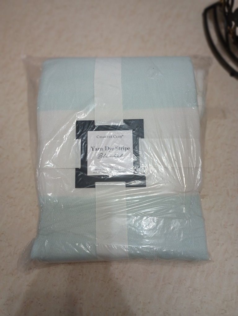 Charter Club Yarn Dye Aqua White Stripe Blanket Twin 66in x 90in