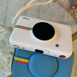 Polaroid Snap instant camera