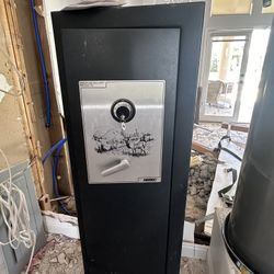 LARGE SAFE