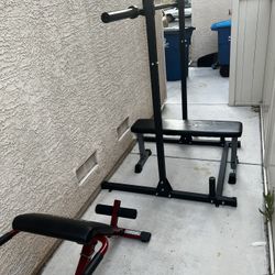 Flat Bench, + Squat Stand Power Rack, + Pull Up Bar +