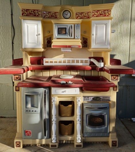 Kids Play Kitchen