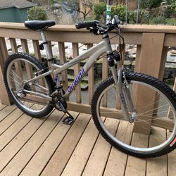 Specialized Hardrock “Sport” FS 24sp Mountain Bike 