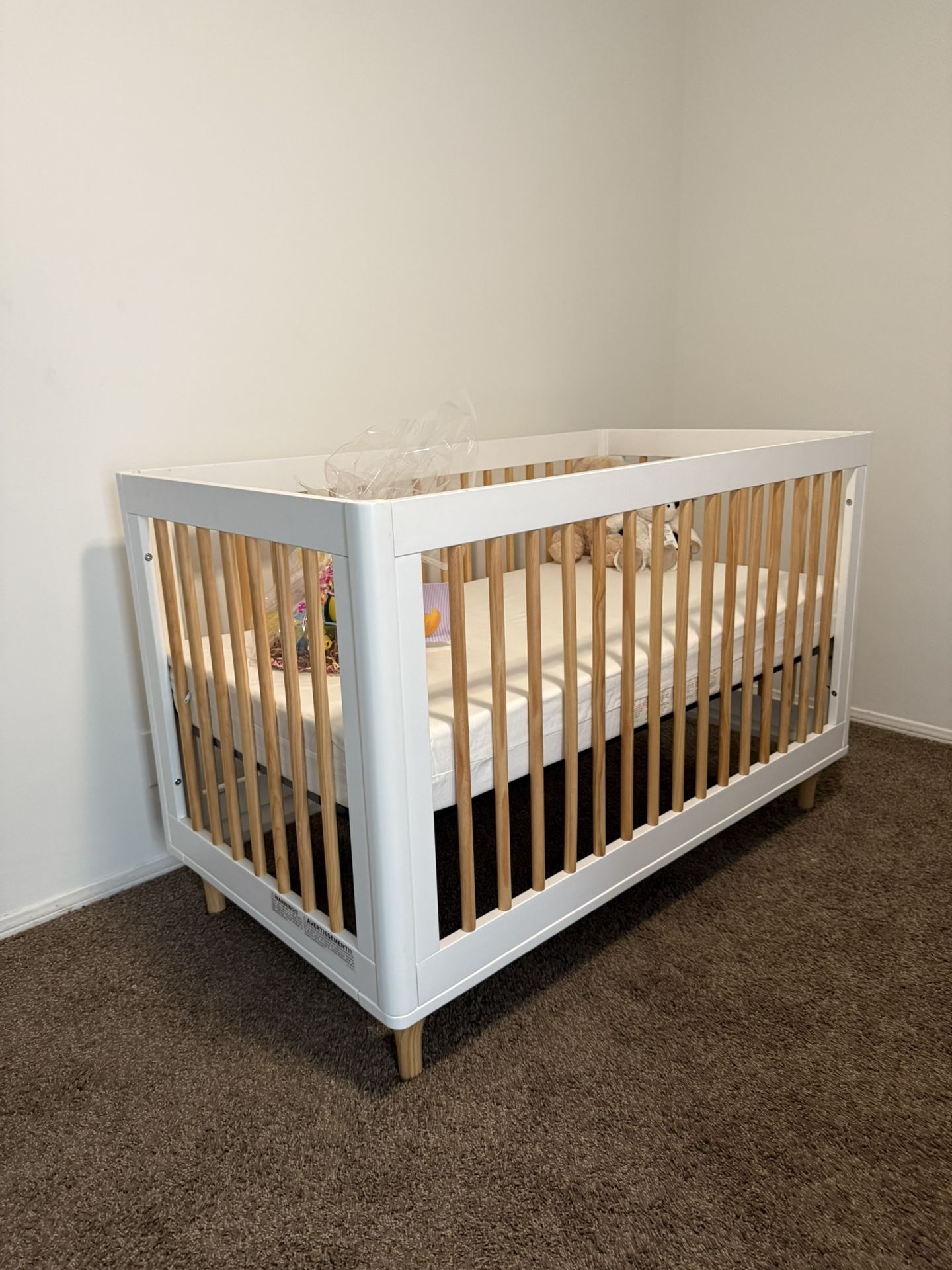 Baby crib