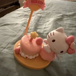 Hello Kitty Figure
