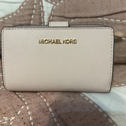 Michael Kors wallet