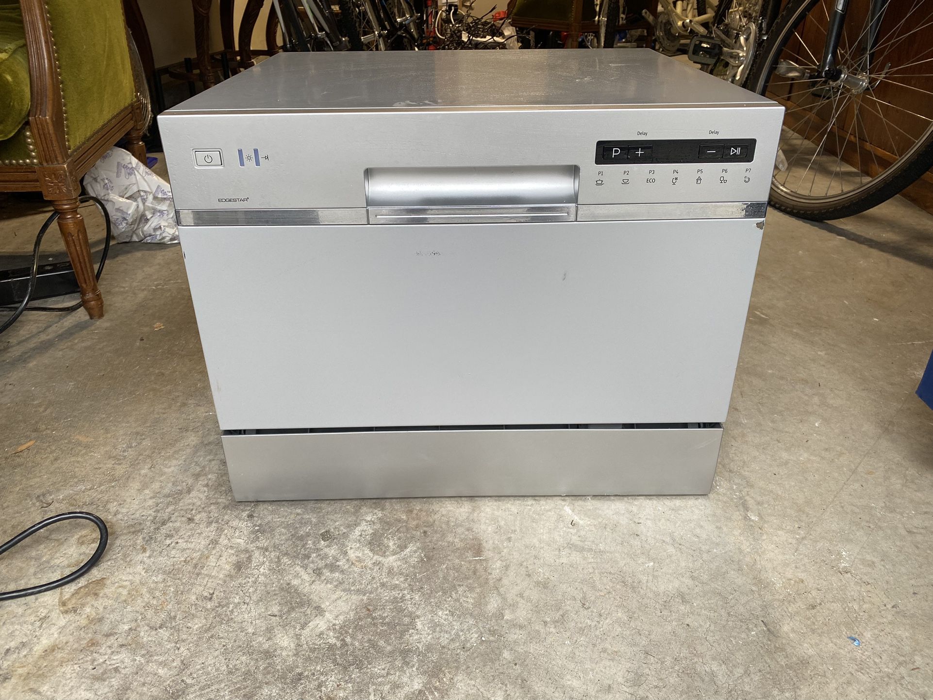 EdgeStar DWP62WH 6 Place Setting Portable Countertop Dishwasher -silver