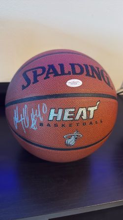 Miami Heat Udonis Haslem Autographed Ball