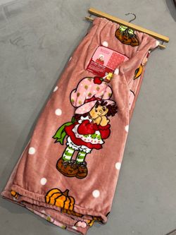 Strawberry Shortcake Fall Blanket