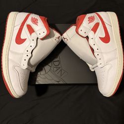 Jordan 1 Mid SE 