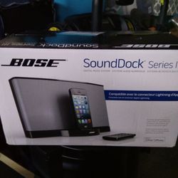 Bose sound dock series iii