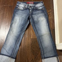 Guess Capris NEW so Cute Sz 24