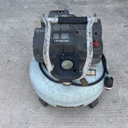 Hitachi air compressor ( EC710)