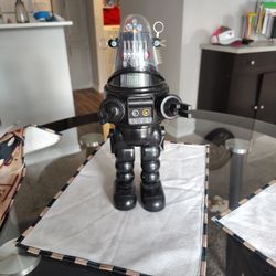 "Robbie".. From Lost In Space.