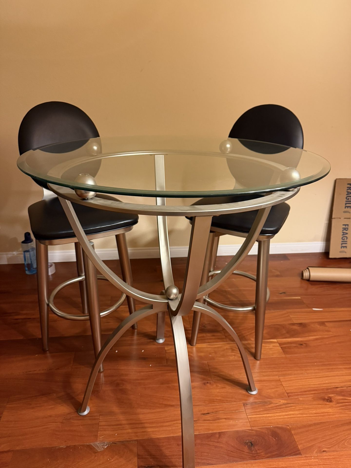 Modern Glass Pub Table w/ 2 Stools – Must Sell Fast – $120 (UTC / La Jolla)