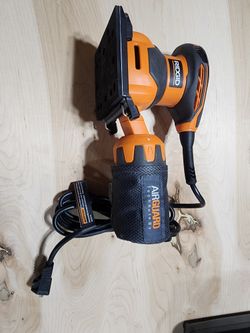 Ridgid R2501 1/4 Sheet Sander
