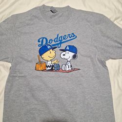 Dodgers snoopy t shirt